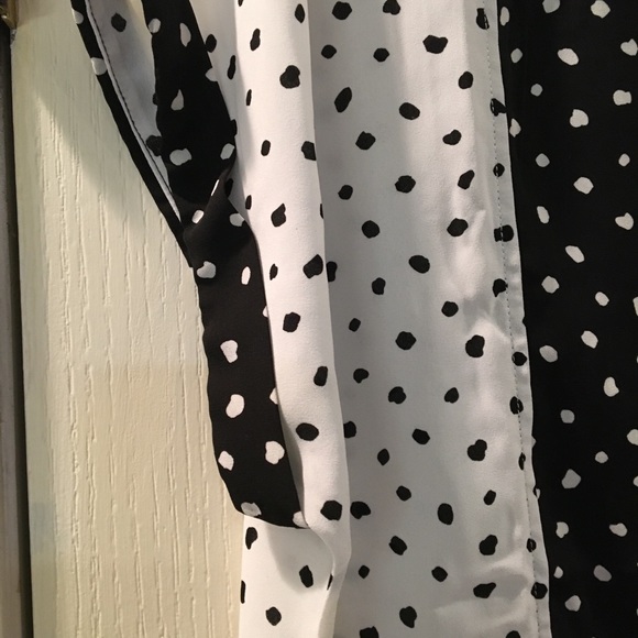 Polka dot blouse - Picture 2 of 6
